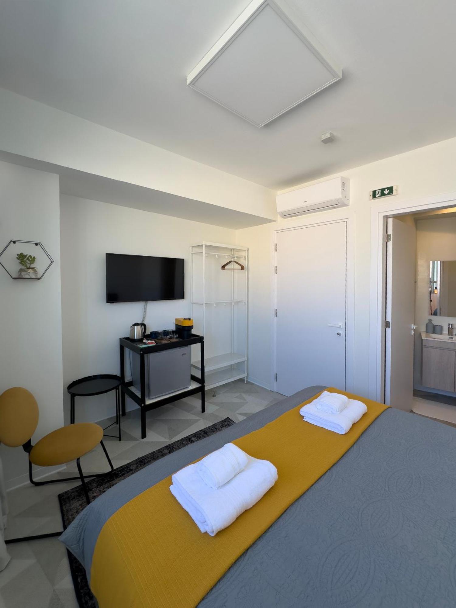 Martin Nicosia City Suites Esterno foto