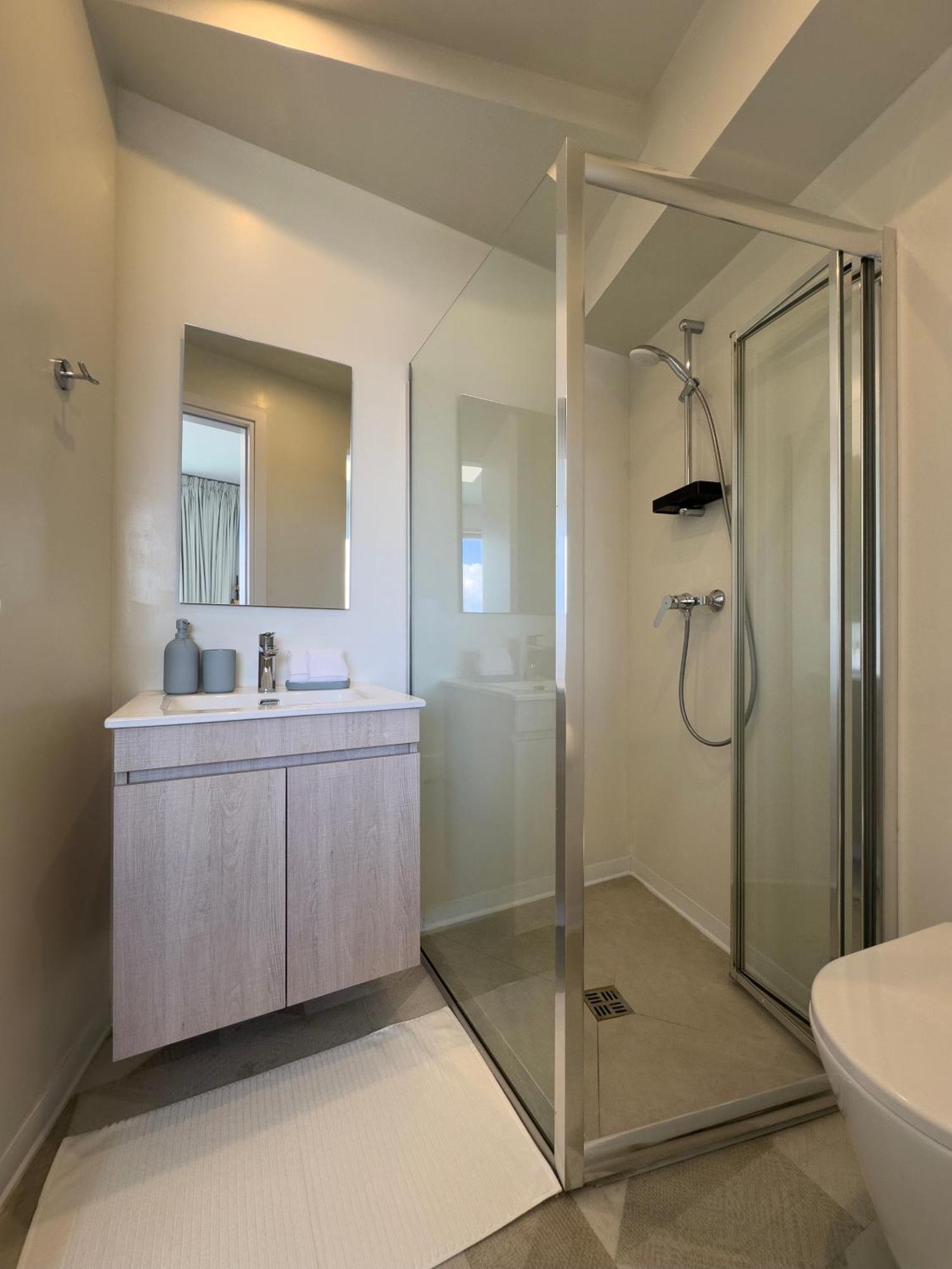 Martin Nicosia City Suites Esterno foto