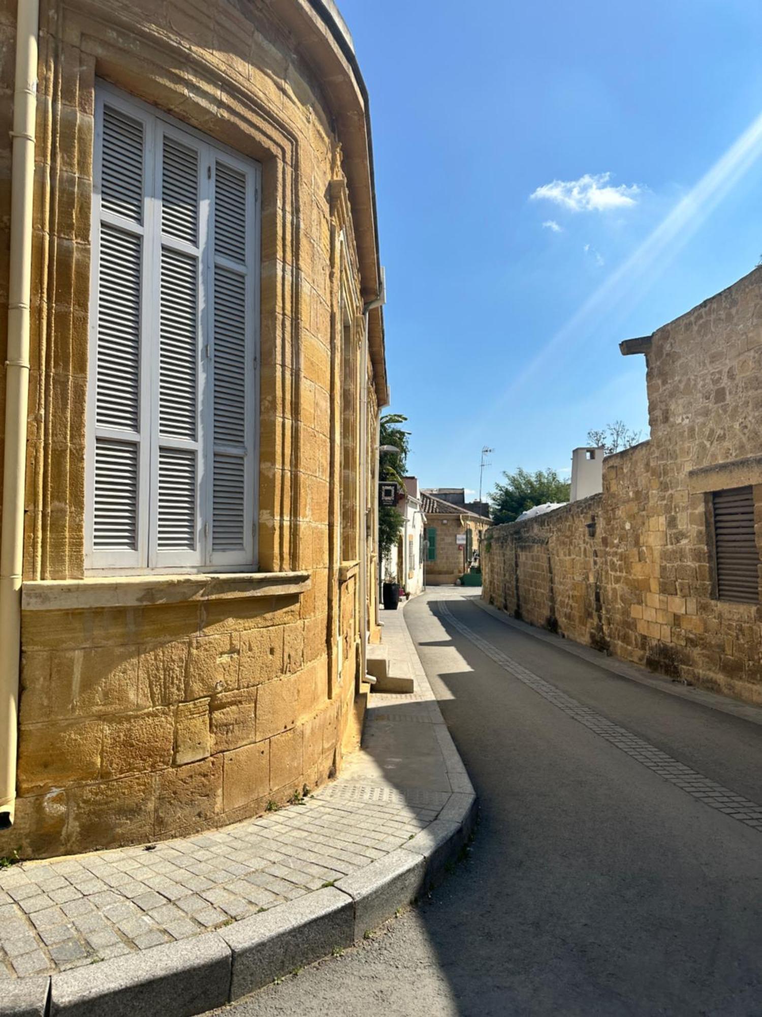 Martin Nicosia City Suites Esterno foto