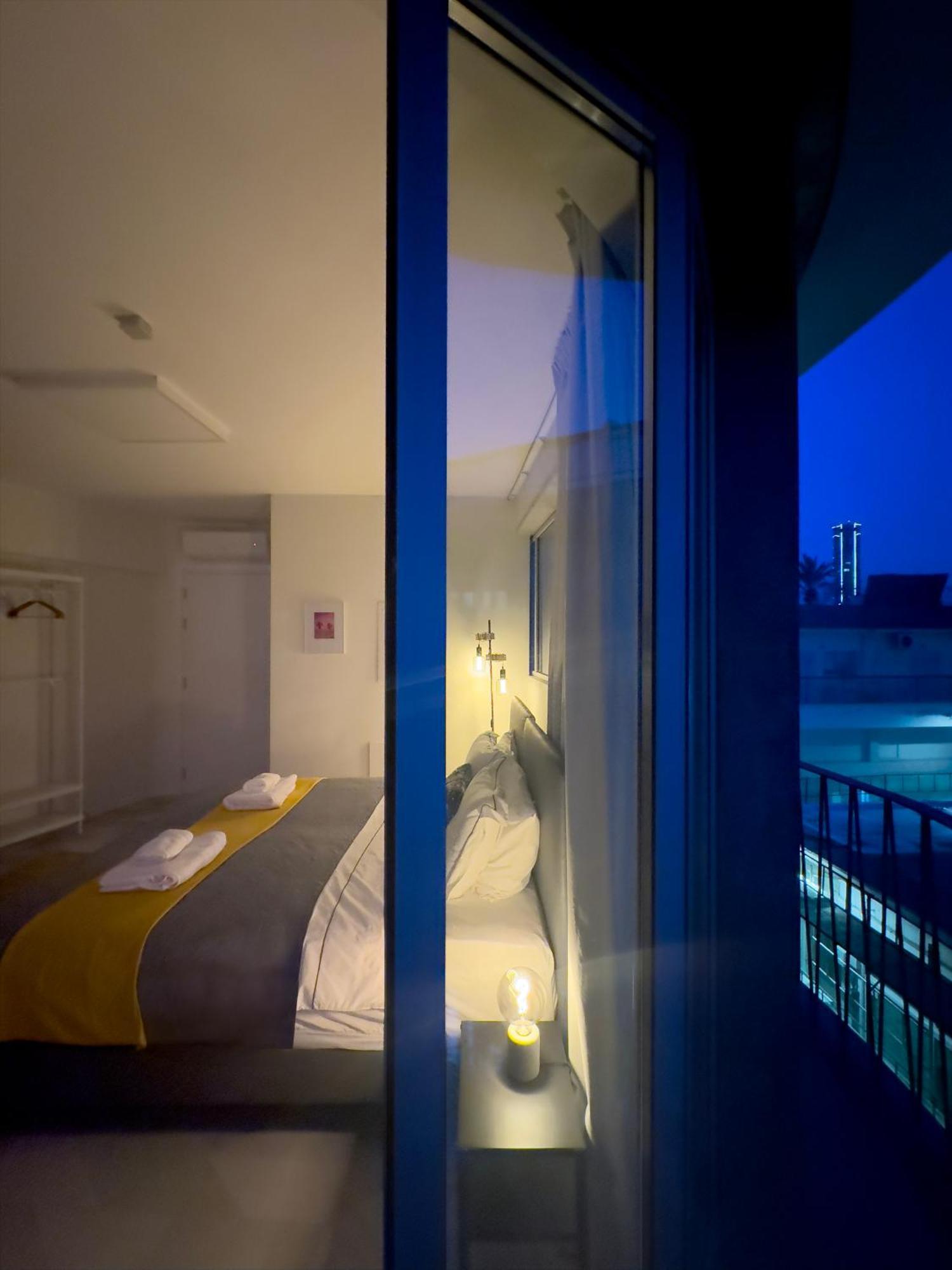Martin Nicosia City Suites Esterno foto